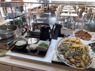 ランチバイキング料理
種類を豊富にご準備してます。
是非、一度食べてみてください。

#kobesannomiyaunionhotel 
#kobe hanakuma
#神戸三宮ユニオンホテル
#神戸
#lovehyogo
#ビジネスホテル