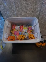 【ハロウィンイベント🎃👻】

いつも当館をご利用いただき、ありがとうございます✨
当館では毎年恒例イベントとして10月29日（木）30日（金）31日（土）にハロウィンイベントとして「トリックオアトリート!」の合言葉としてお客様にお菓子をプレゼントしております😊
ぜひ10月の最後の3日間はユニオンホテルへお泊まりくださいね。

unionhotel.jp
#神戸三宮ユニオンホテル
#ビジネスホテル
#lovehyogo